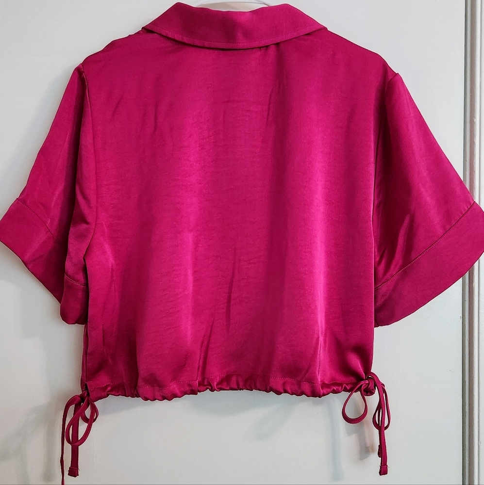 Berry Button-Up Women's Top - Picture 2 of 7
